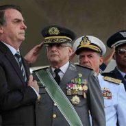 Militares no Poder